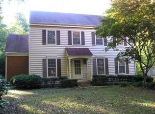 460 Sassafras Ln, Roswell, GA 30076