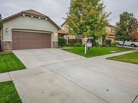 3rd image of 4705 White Forge Dr