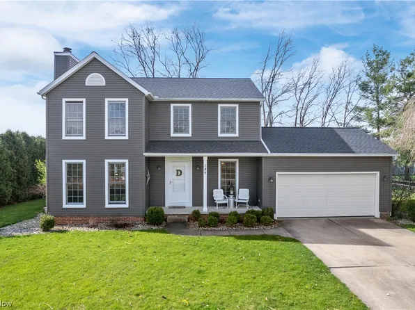 189 Pine Needle Dr, Seville, OH 44273