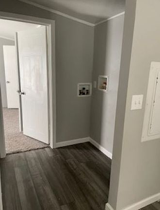 4th image of 1800 N Live Oak St #51