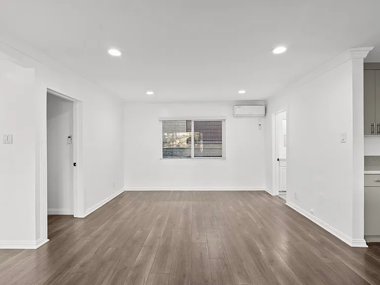 408 Spencer St #C — Photo 3