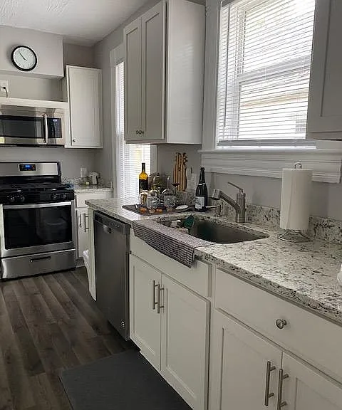 4315 Apple Ave — Photo 10