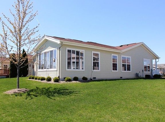 4th image of 211 Saddleshire Ct