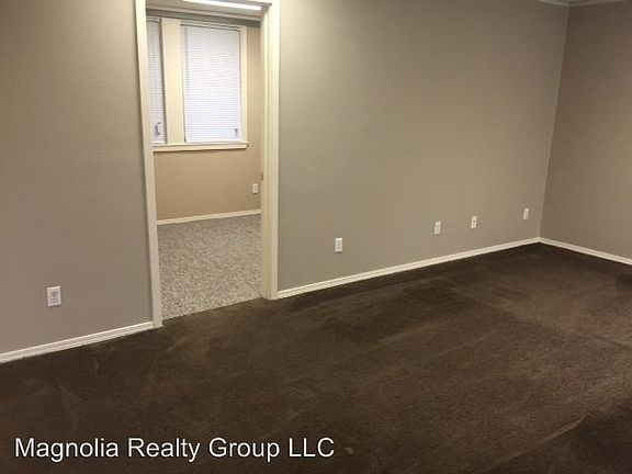 3rd image of 4051 Calcasieu Loop