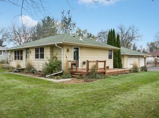 108 104th St E, Bloomington, MN 55420