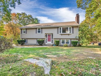 565 Blackstone St, Uxbridge, MA, 01569