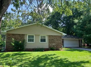 406 Portland Rd, Valparaiso, IN 46385