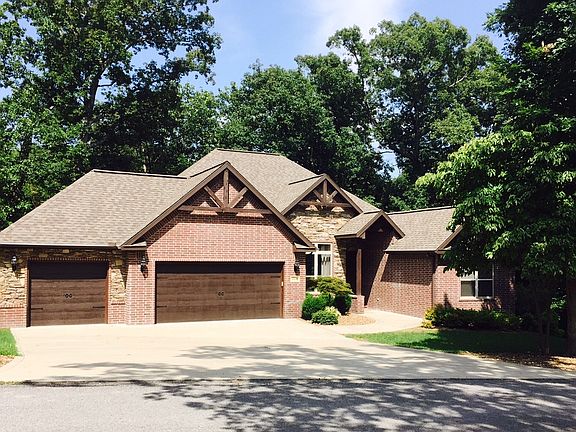 Brick/Stone Exterior