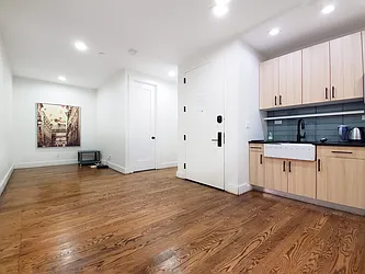 Rented by Sunshine Management Group, LLC