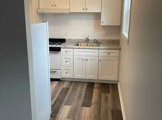 104 S Locust St #8, Delavan, IL 61734