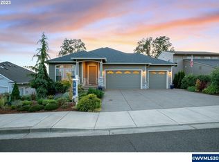 775 Chikamin Loop, Silverton, OR 97381