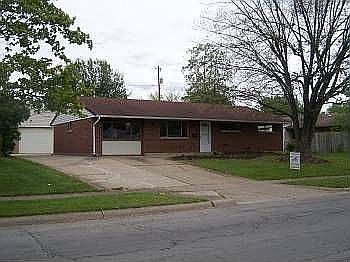 2nd image of 3625 Paris Blvd