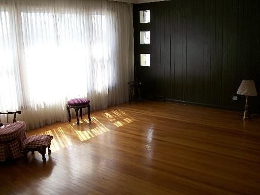 5th image of 2936 W 99th Pl