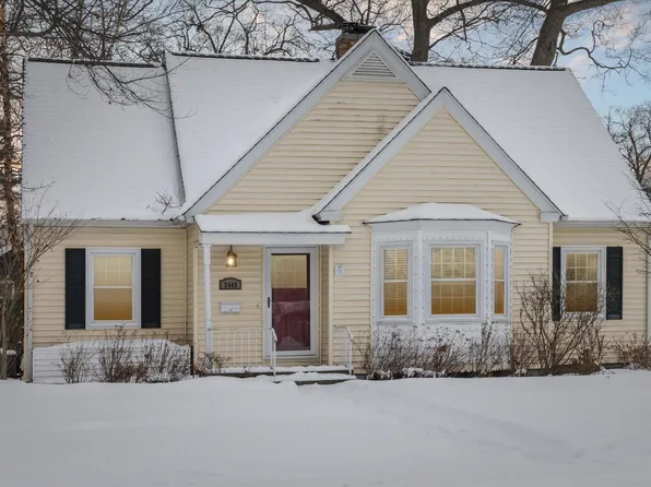 2440 Wickham Dr, Muskegon, MI 49441