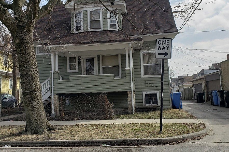 1st image of 615 N Mayfield Ave