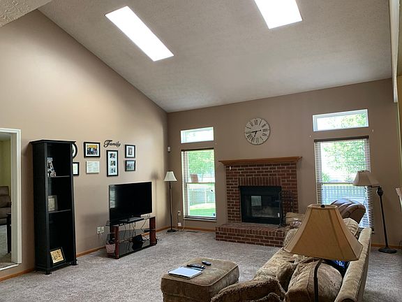 5th image of 1528 Morrison Farms Dr