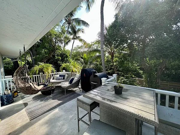 167 Cocoa Dr — Photo 6