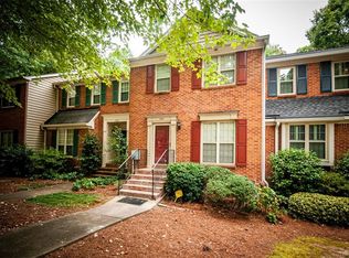 1934 Glen Ivy Dr, Marietta, GA 30062