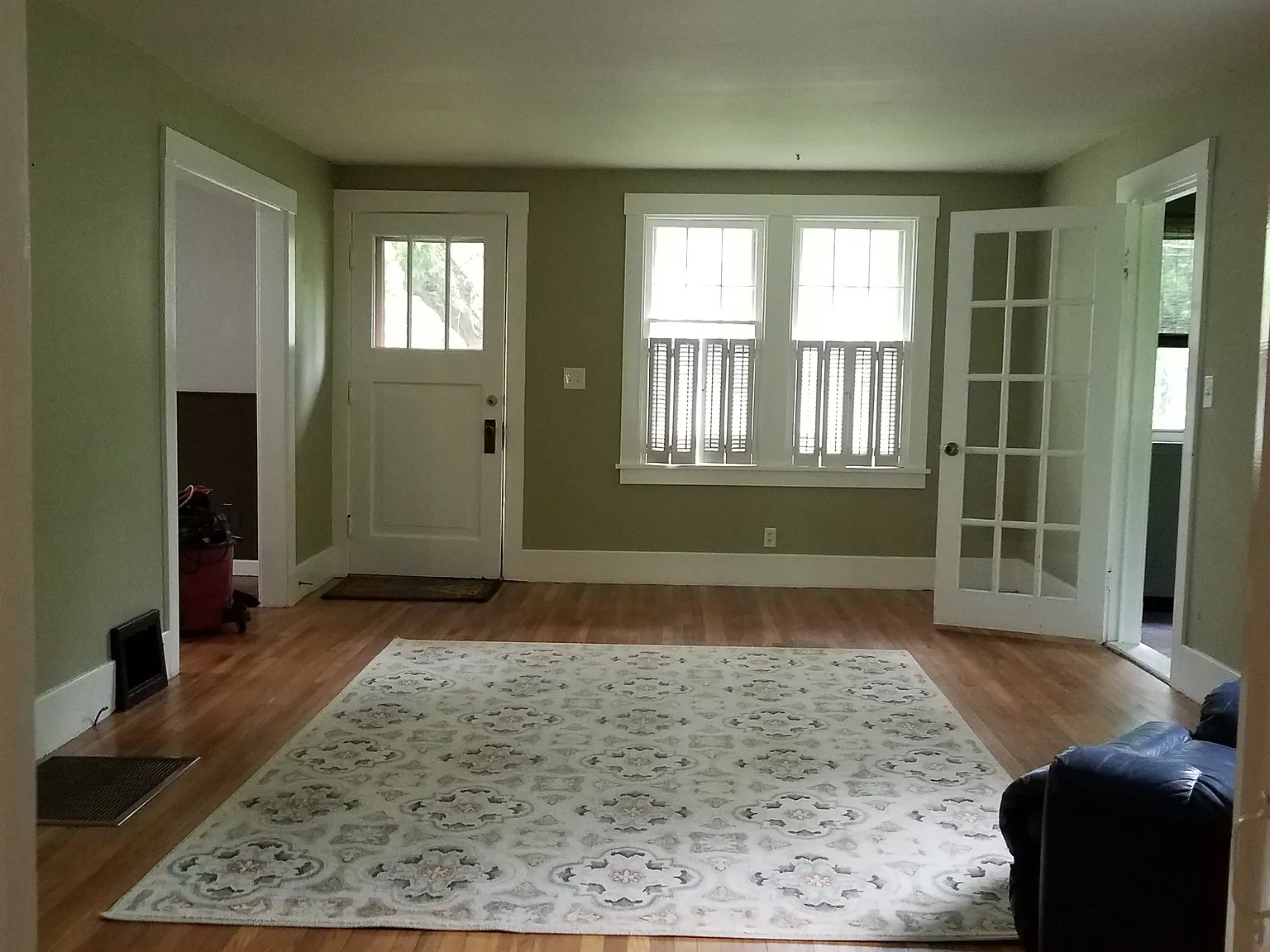 3 bed, 1.5 bath, 1772 sqft, $1,950 — Photo 3