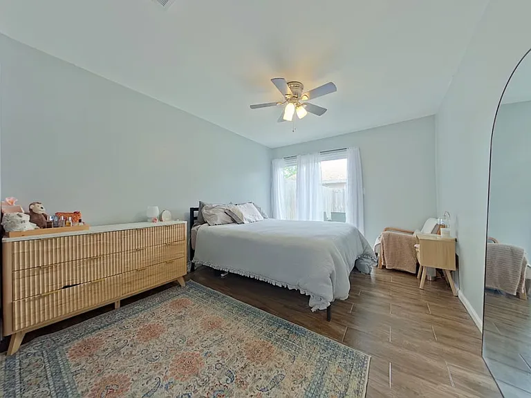 644 Carnathan Ct — Photo 7