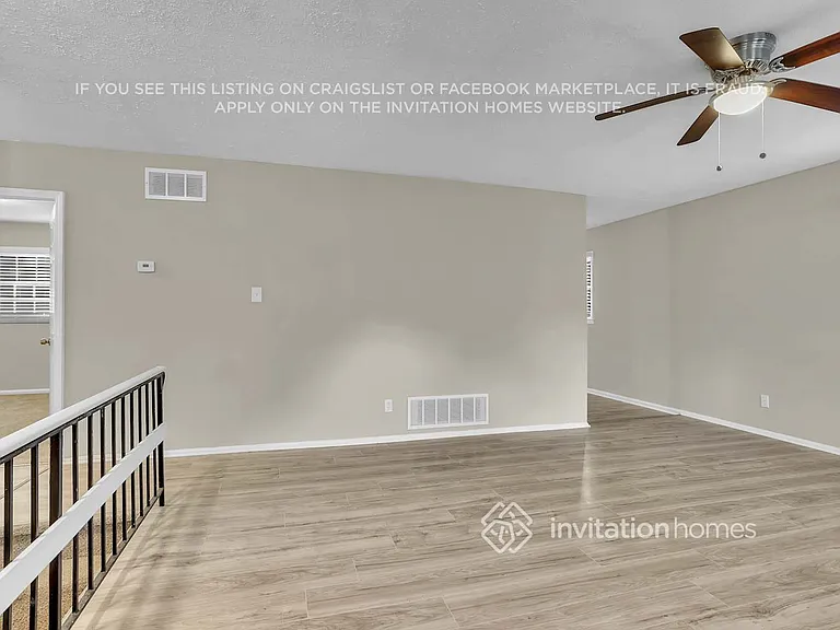 4891 Lehigh Dr — Photo 5