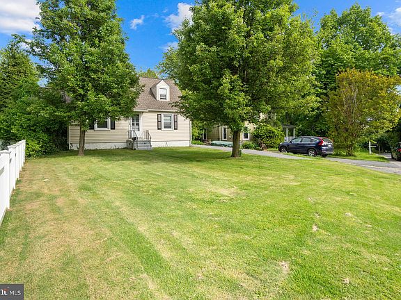 4th image of 314 Harlem Ln