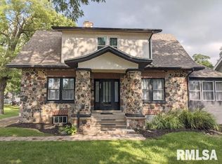 3920 N Prospect Rd, Peoria, IL 61614