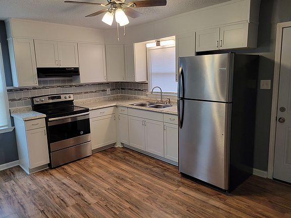 2nd image of 134 Southgate Dr