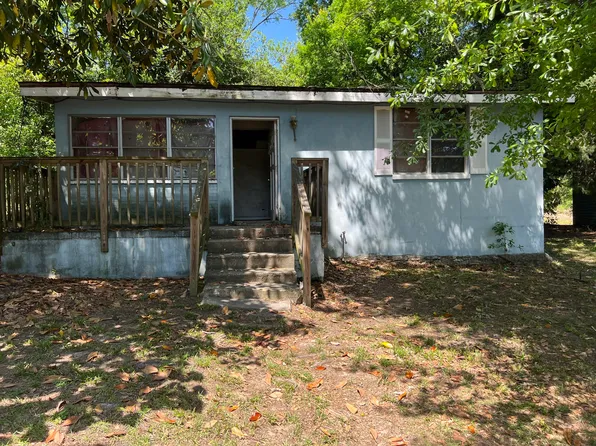 910 Dillon Ave NW, Aiken, SC 29801