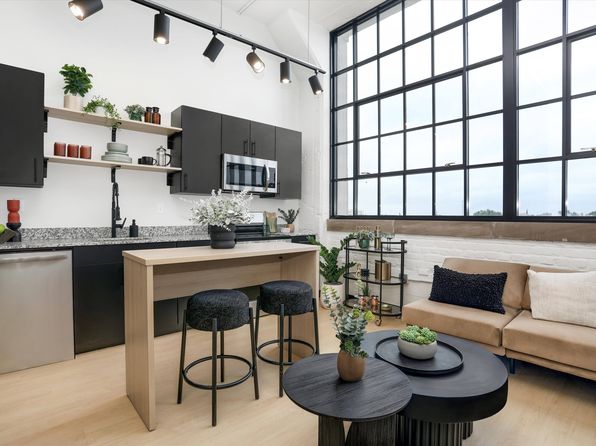 411 Piquette St #130