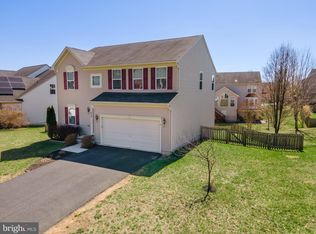 424 Maddex Farm Dr, Shepherdstown, WV 25443