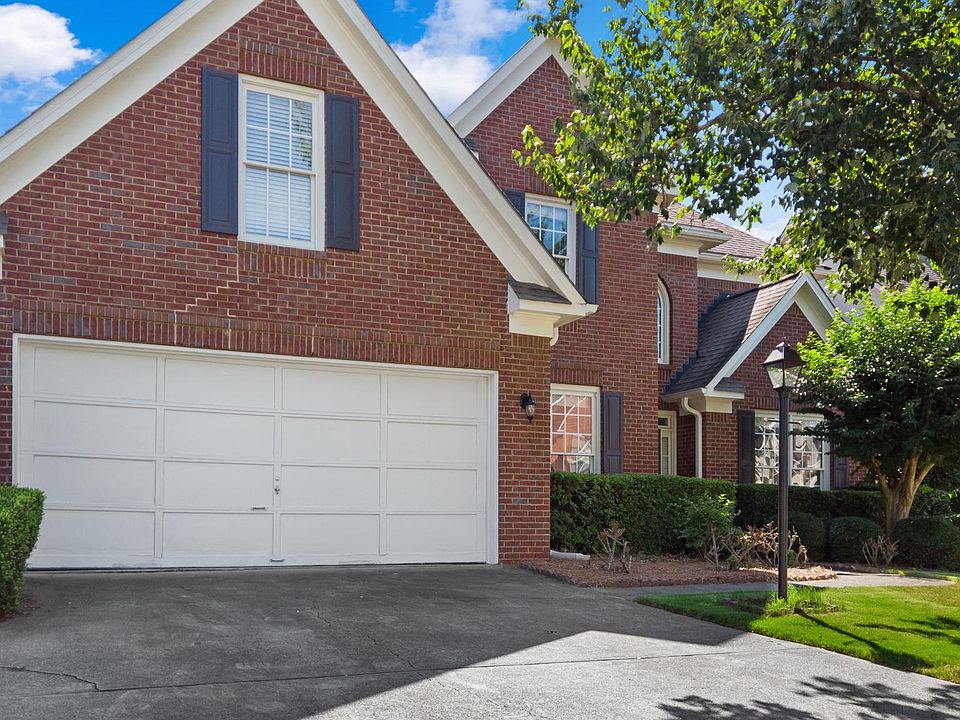 1st image of 306 Tiger Lily Ct NE