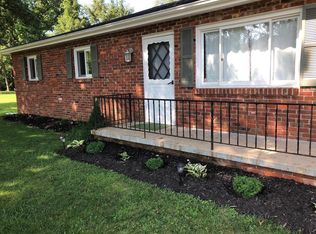 665 N Meadowlark Ln, Bloomington, IN