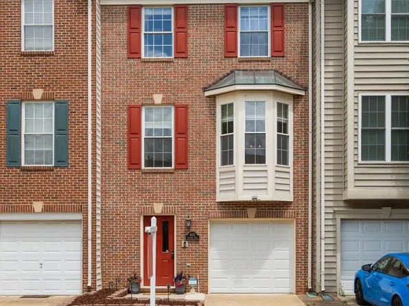 4605 Deerwatch Dr, Chantilly, VA 20151