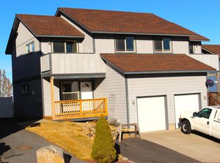 1697 NE Lotus Dr, Bend, OR 97701