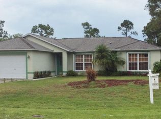 671 SE Polynesian Ave, Pt Saint Lucie, FL 34953