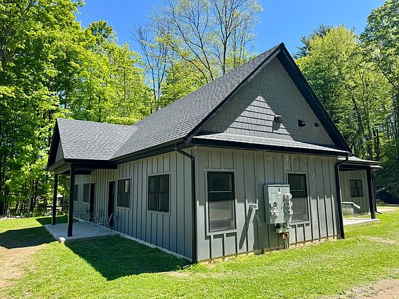 2nd image of 651 Granite Rd #2