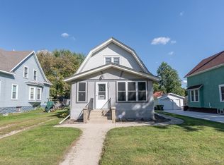 513 8th St SW, Willmar, MN 56201