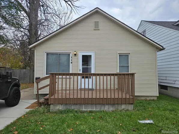 118 W Milton Ave, Hazel Park, MI 48030