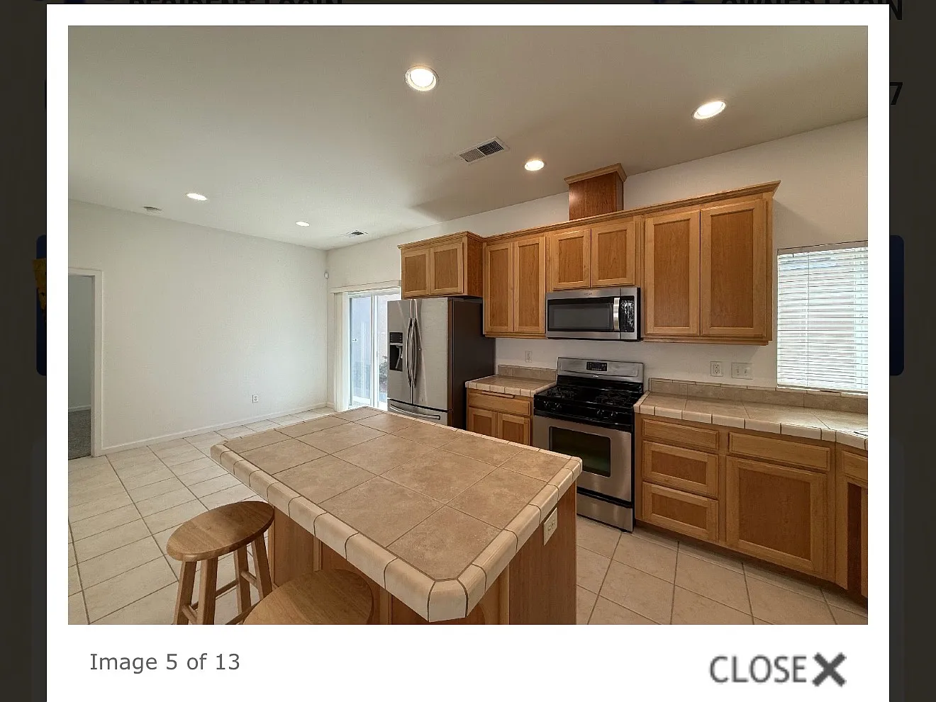 3 bed, 1596 sqft, $2,200 — Photo 4