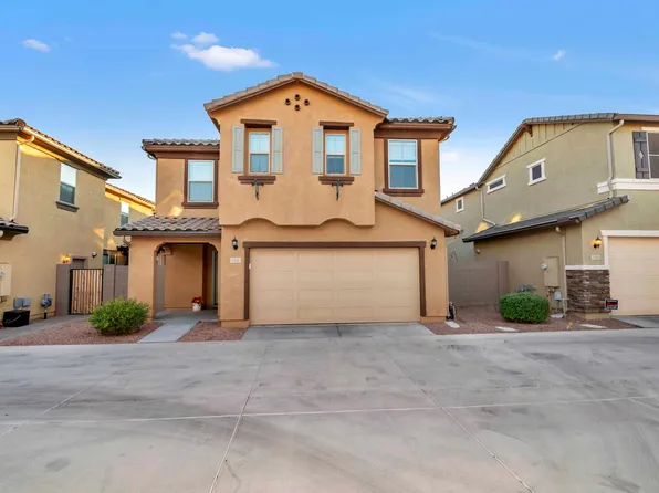 135 E Roadrunner Dr, Chandler, AZ 85286