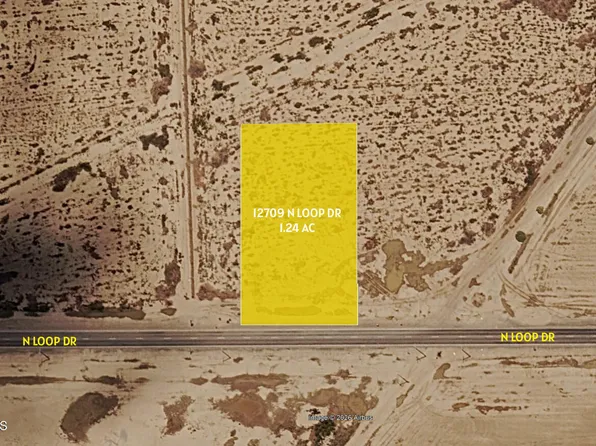 12709 N Loop Dr, Clint, TX 79836