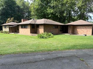 10399 Condit Rd, Albion, MI 49224