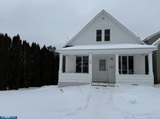 25 2nd St NW, Chisholm, MN 55719