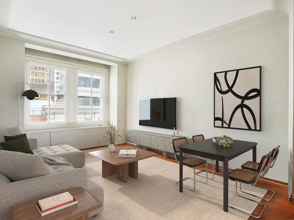 55 Wall St APT 834, New York, NY 10005