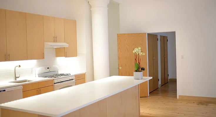 Rented by Marilyn Ontell, LREB | media 22