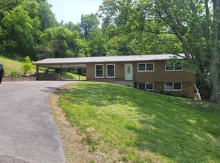 452 S Johnson Rd, Rogersville, TN 37857