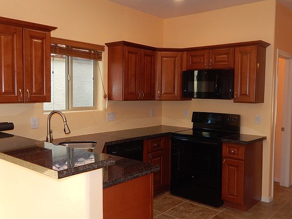 3rd image of 1119 W Calle Playa De Siesta