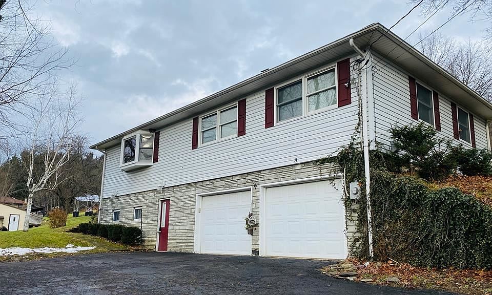 1st image of 14 Boyd Dr