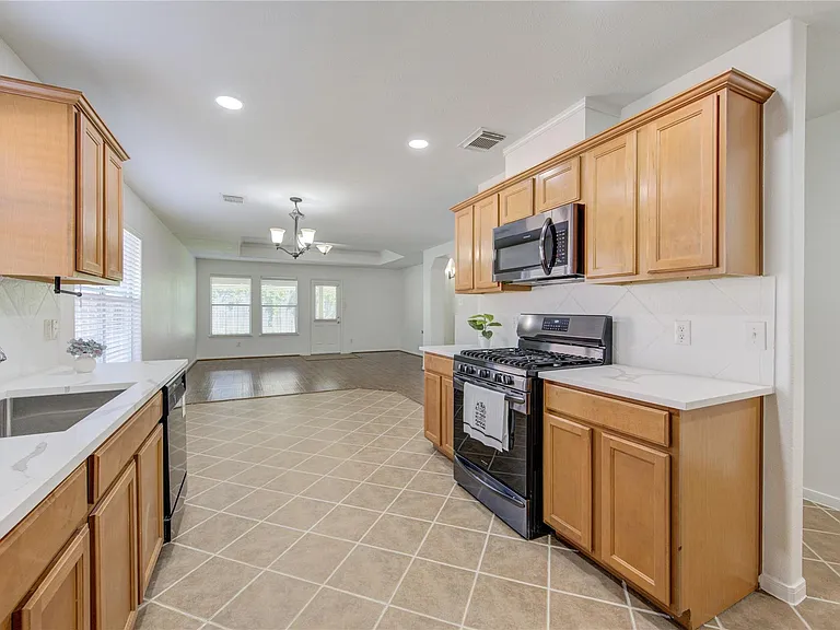 24626 Cornell Park Ln — Photo 10